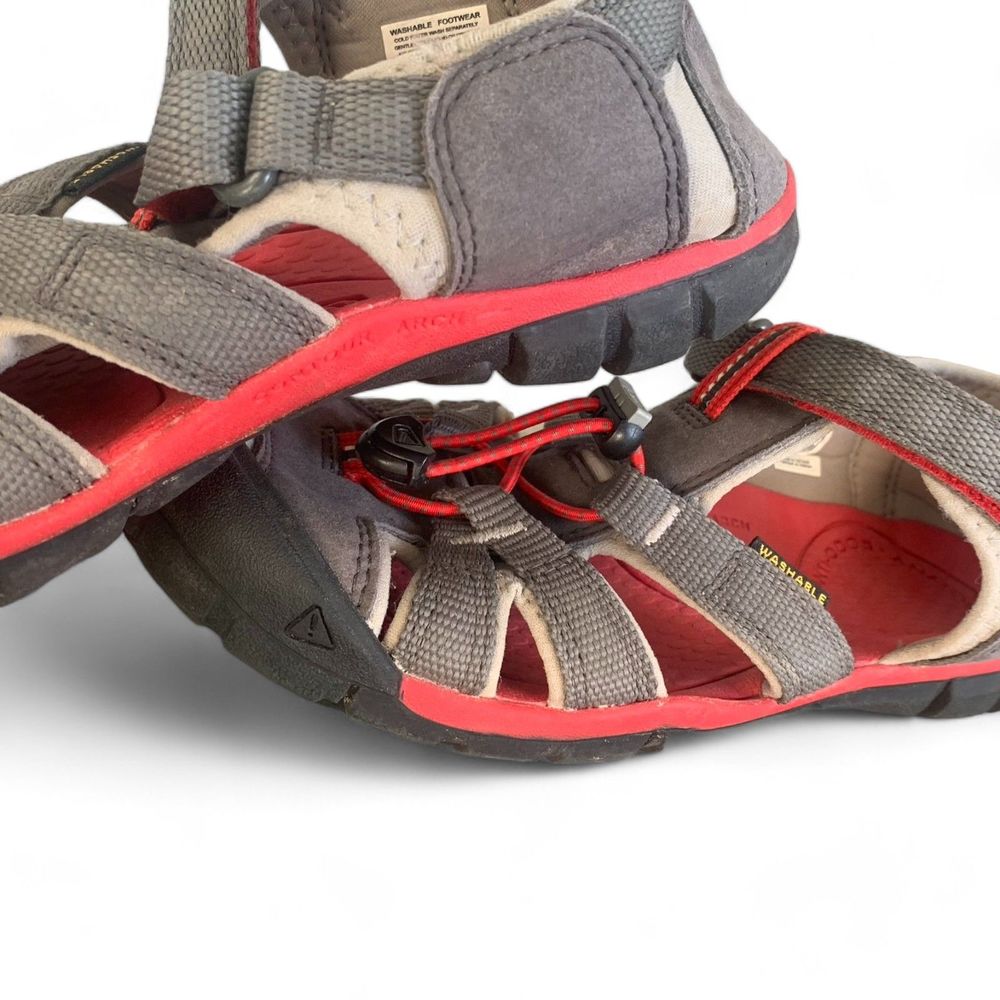 KEEN *Newest Edition* Big Kids' Seacamp II CNX Size 3 Water Sandals - Picture 3 of 11